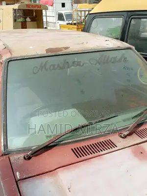 Daihatsu Charade Compact Sedan Versatile Urban Vehicle