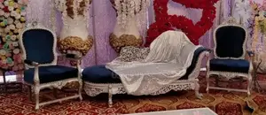 Photo - Chinioti Deewan Sofa with Floral Decorative Chairs