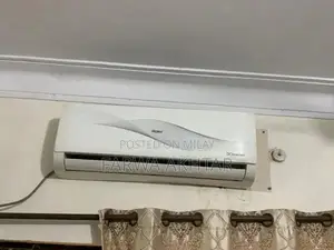 Air Conditioner - Excellent Condition, 2-3 Years Old