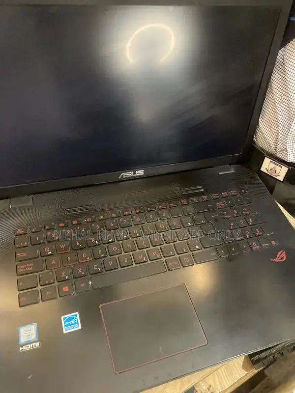 Asus ROG GL752VW Gaming Laptop - i7 6th Gen Performance