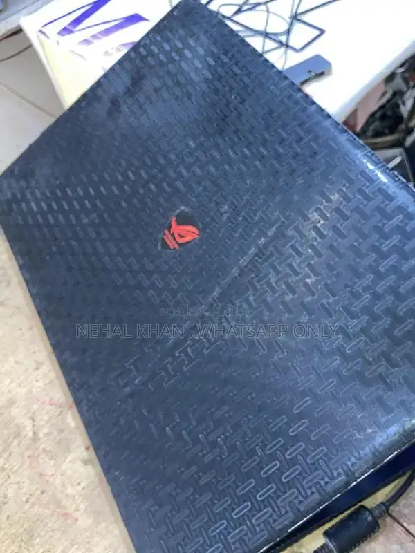 Asus ROG GL752VW Gaming Laptop - i7 6th Gen Performance