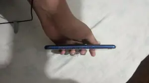 Photo - Huawei Smartphone 4/64GB Storage Compact Design