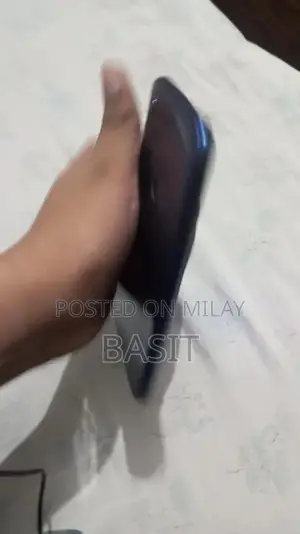 Huawei Smartphone 4/64GB Storage Compact Design