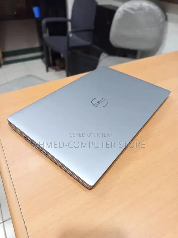 Dell Latitude 5520 Touch Laptop - Core i5 11th Gen