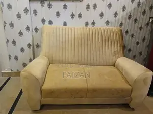 Photo - Luxurious 4-Seater Sofa - Spacious and Elegant Living Room Furniture