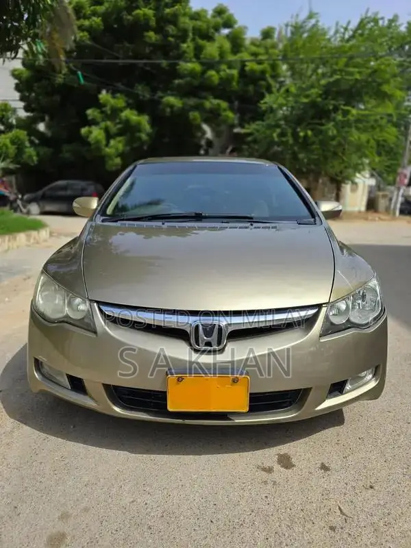 Honda Reborn 2009 Sedan with Premium Alloy Wheels