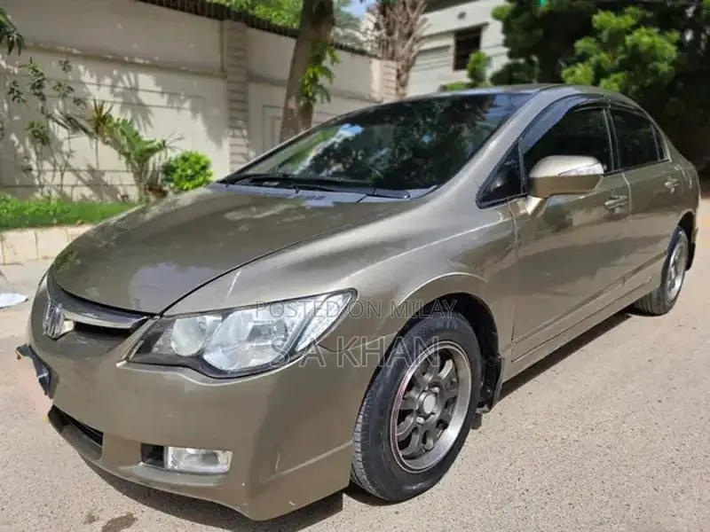 Honda Reborn 2009 Sedan with Premium Alloy Wheels