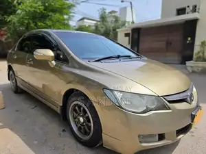 Honda Reborn 2009 Sedan with Premium Alloy Wheels