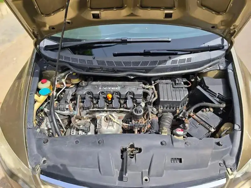 Honda Reborn 2009 Sedan with Premium Alloy Wheels