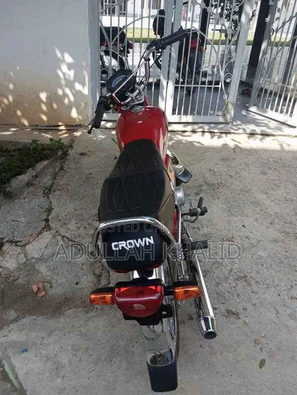 Crown 2025 Motorcycle - High-Quality Condition