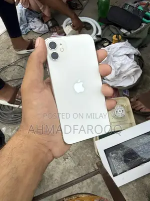 Apple Smartphone with Strong Battery Performance