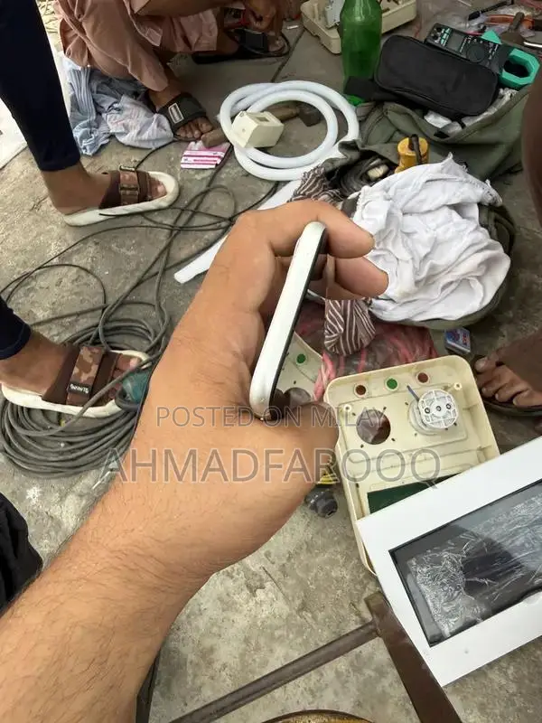 Apple Smartphone with Strong Battery Performance