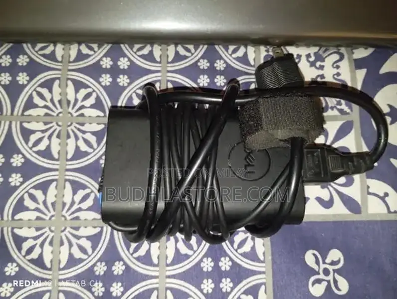 Dell Latitude 3380 Business Laptop - Core i3, SSD, Portable