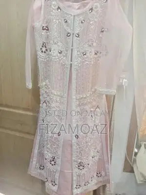 Lightweight Fancy Net Gaon - Gently Used Single Time