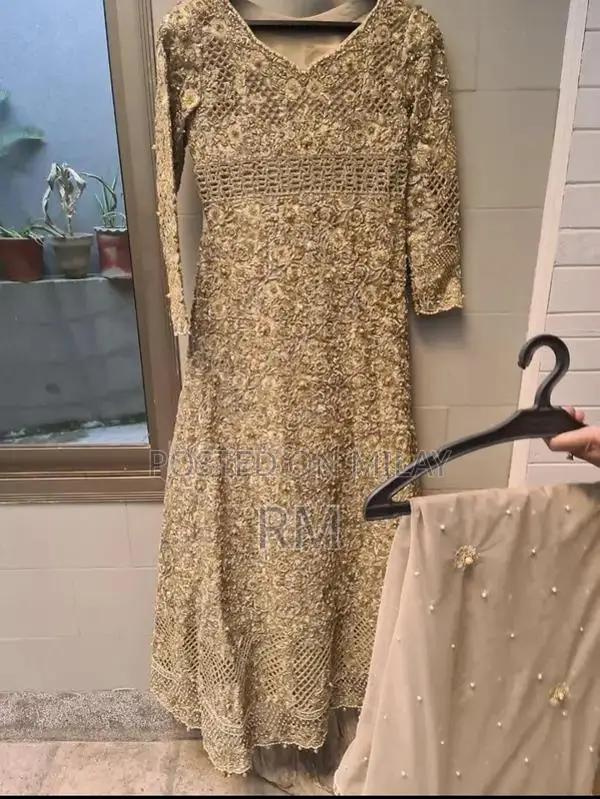 Elegant Bridal Maxi Dress - Walima Special Occasion Gown