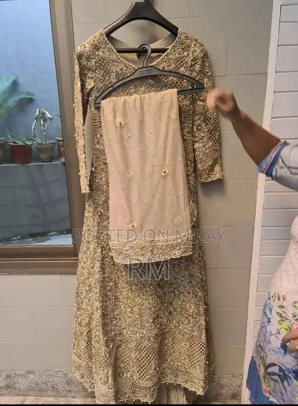 Elegant Bridal Maxi Dress - Walima Special Occasion Gown