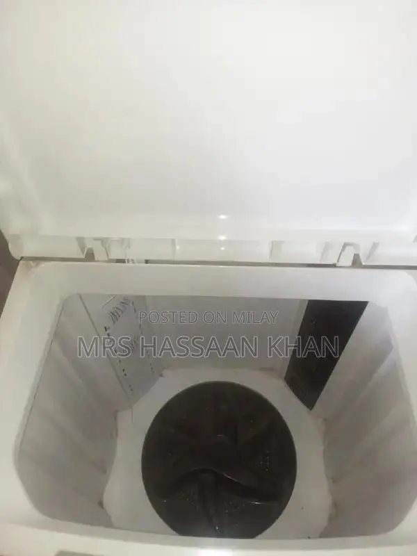 Humidifier with Aroma Diffusion and Advanced Features