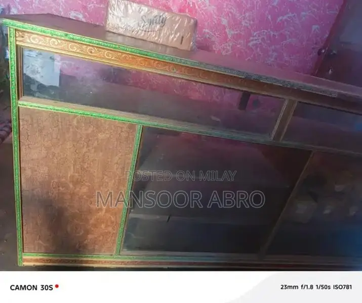 Shop Counter Display Stand