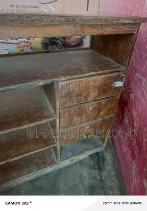 Shop Counter Display Stand