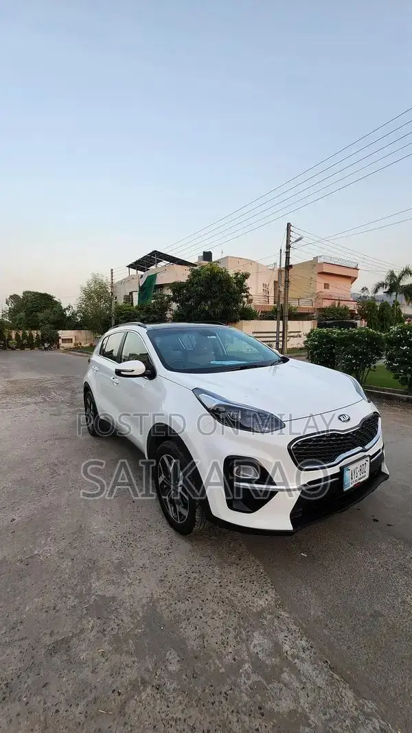 2022 Kia Sportage FWD Sedan Excellent Condition