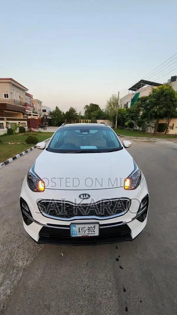 2022 Kia Sportage FWD Sedan Excellent Condition