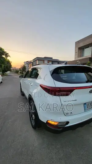 2022 Kia Sportage FWD Sedan Excellent Condition