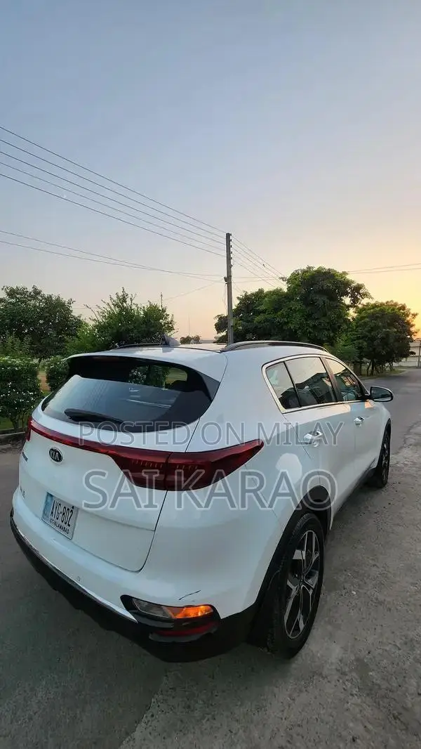 2022 Kia Sportage FWD Sedan Excellent Condition