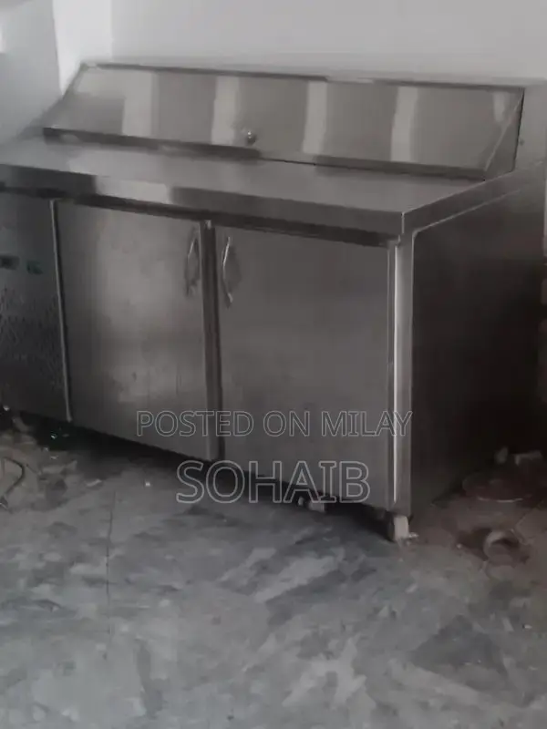 Professional Pizza Preparation Workstation Chiller Table