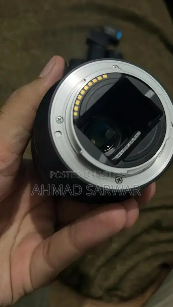 Sony A7ii Full-Frame Mirrorless Camera with 28-70mm Lens