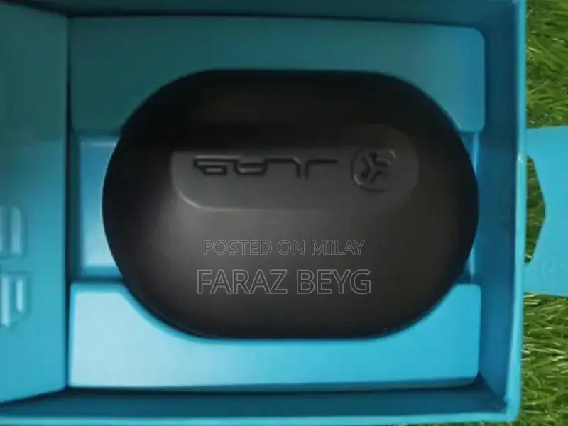 Wireless Earbuds from Multiple Brands Multipack