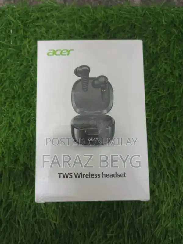 Wireless Earbuds from Multiple Brands Multipack