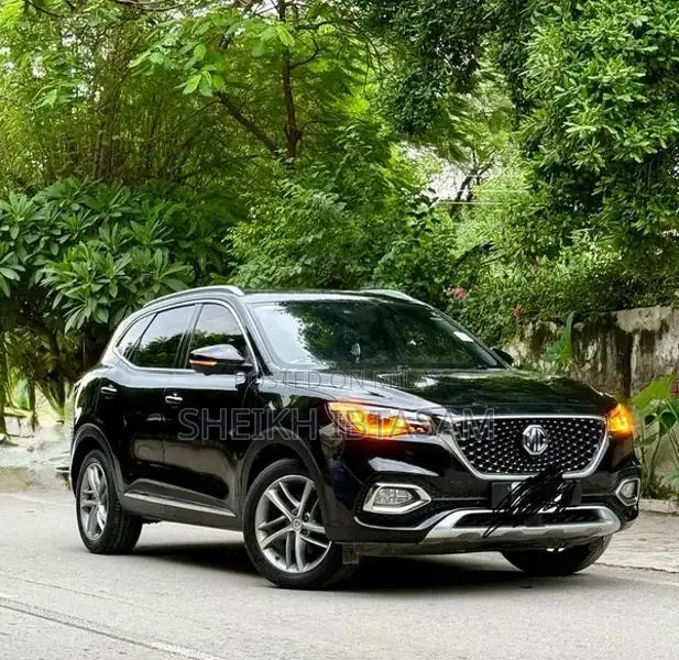 MG HS 2021 Compact SUV - Black with Red Interior