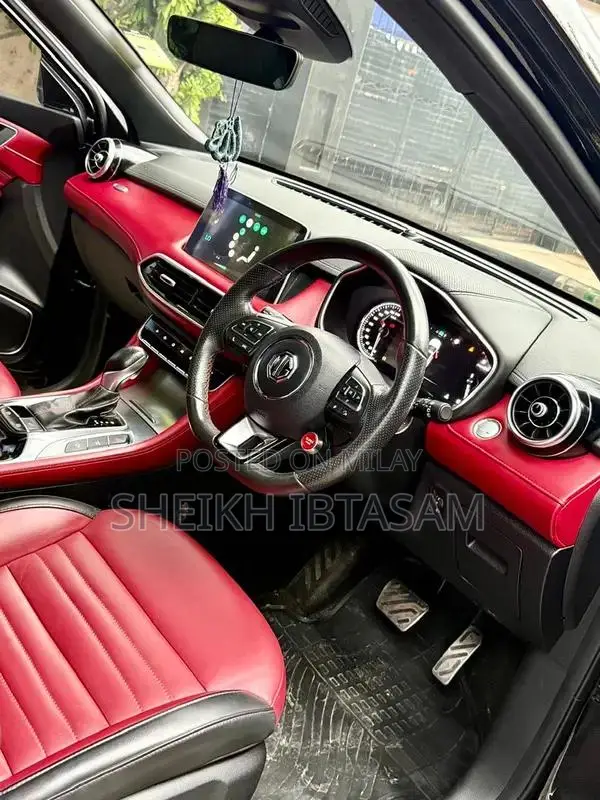 MG HS 2021 Compact SUV - Black with Red Interior