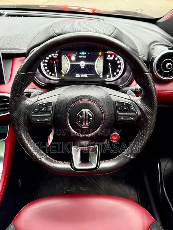 MG HS 2021 Compact SUV - Black with Red Interior