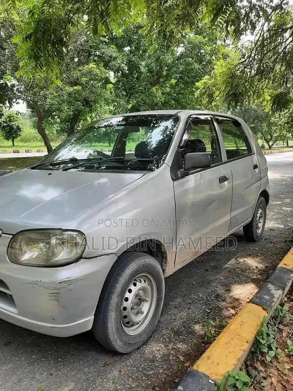 Suzuki Alto VXR Compact City Hatchback with Manual Transmission