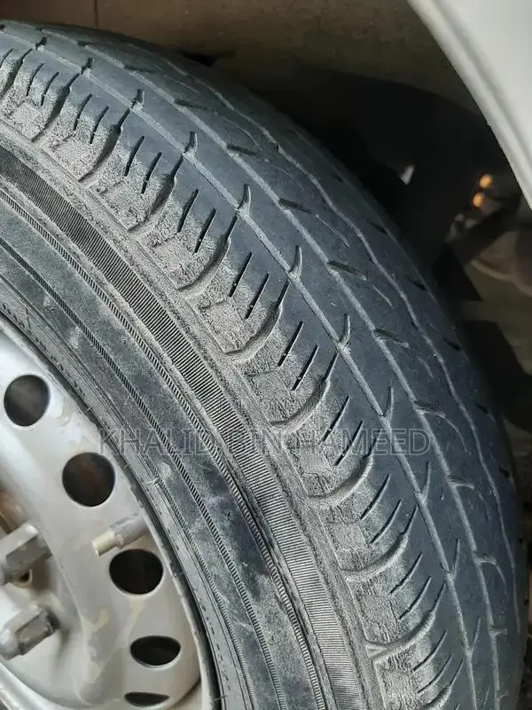 Suzuki Alto VXR Compact City Hatchback with Manual Transmission