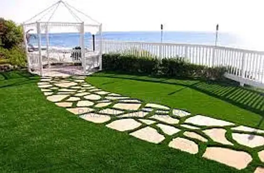 Artificial Grass for Sports Fields and Outdoor Landscaping