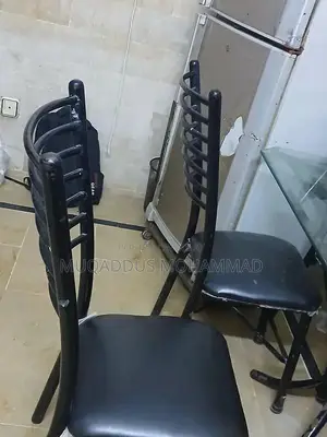 Solid Wood Dining Table - Urgent Sale