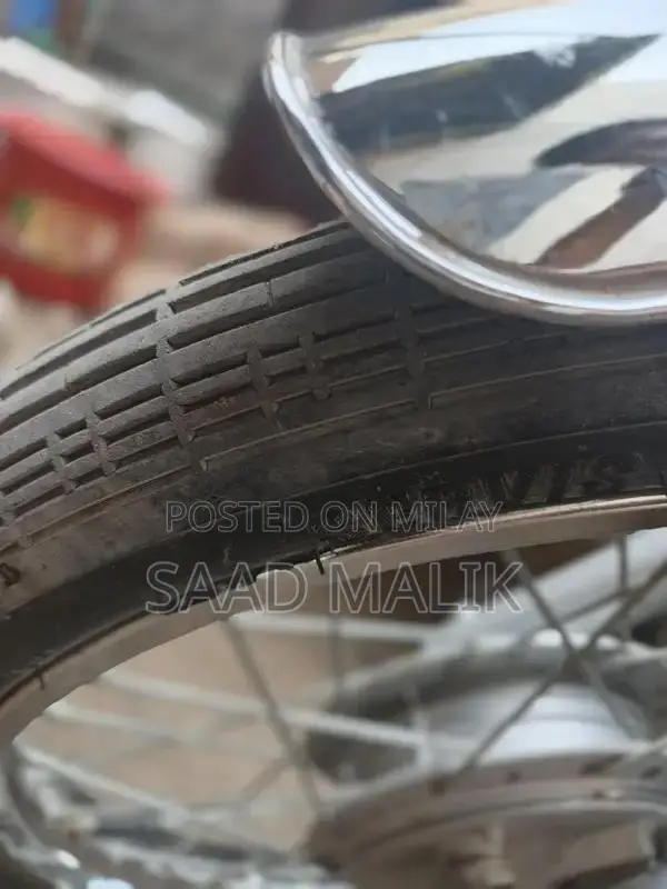 Honda 125 Motorcycle - Low Mileage, Well-Maintained