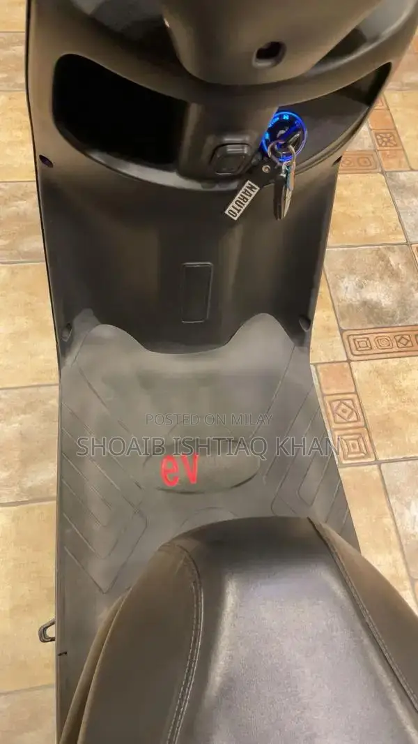 Evee C1 Air Electric Vehicle with Advanced Battery System