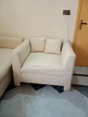 Elegant White Comfort Sofa with Soft Seating