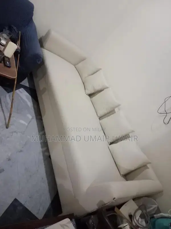 Elegant White Comfort Sofa with Soft Seating