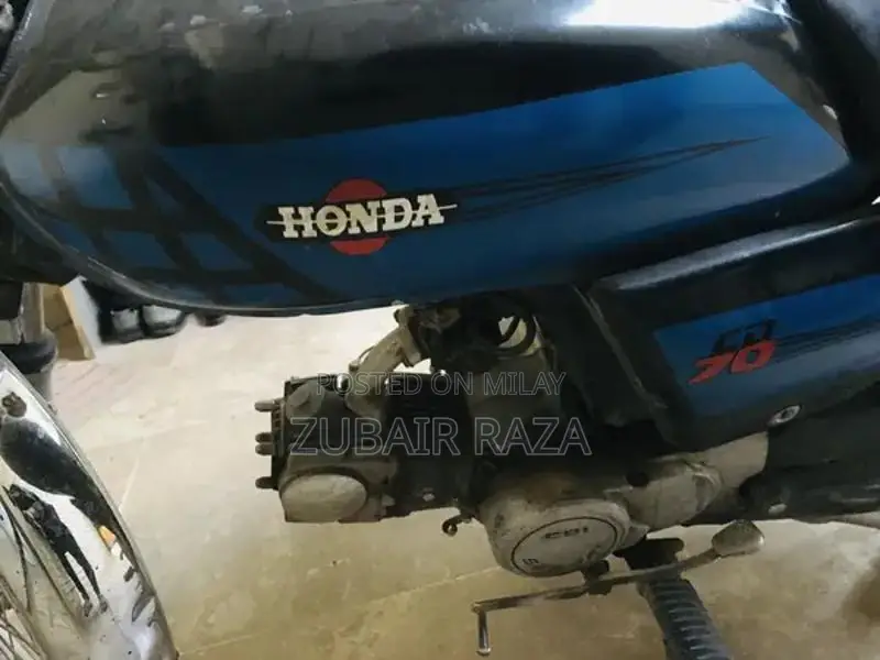 Cd 70 Motorcycle Side Tappy in Blue