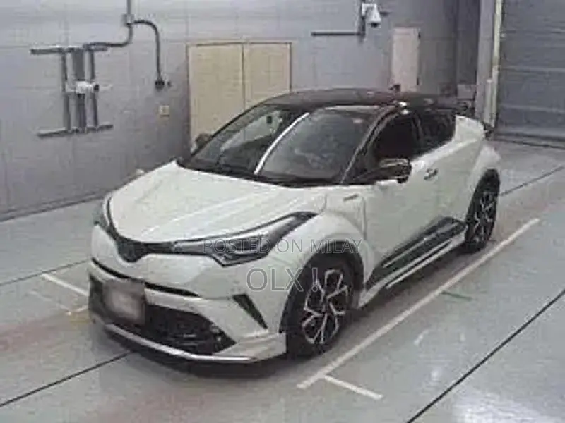 Toyota CH-R Compact SUV - 2019 Import Model