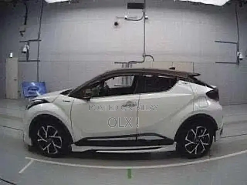 Toyota CH-R Compact SUV - 2019 Import Model
