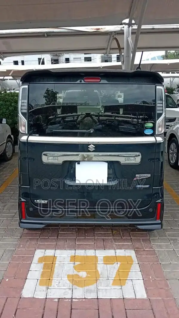 Suzuki Spacia Compact MPV - Imported Japanese Minivan