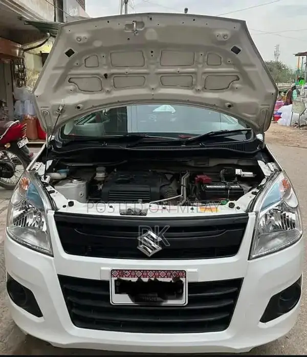 Low Mileage B2B Sedan with Minimal Usage