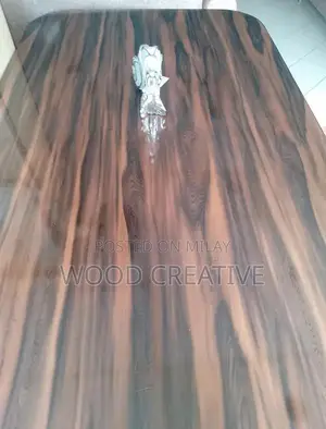 Elegant 6-Seat Dining Table with Samosa Style Chairs