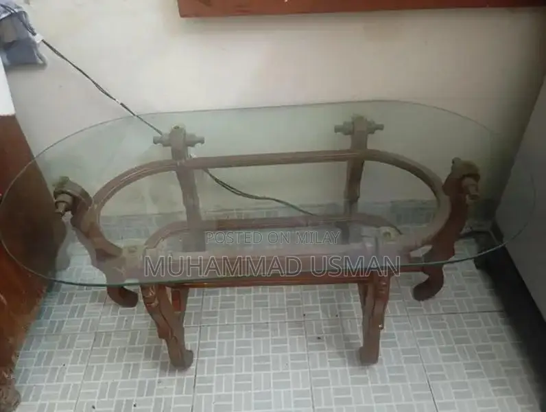 6-Seater Sofa Set with Large and Side Tables