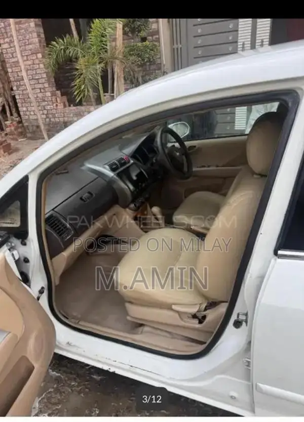 Honda City 2005 Automatic Sedan with Power Steering